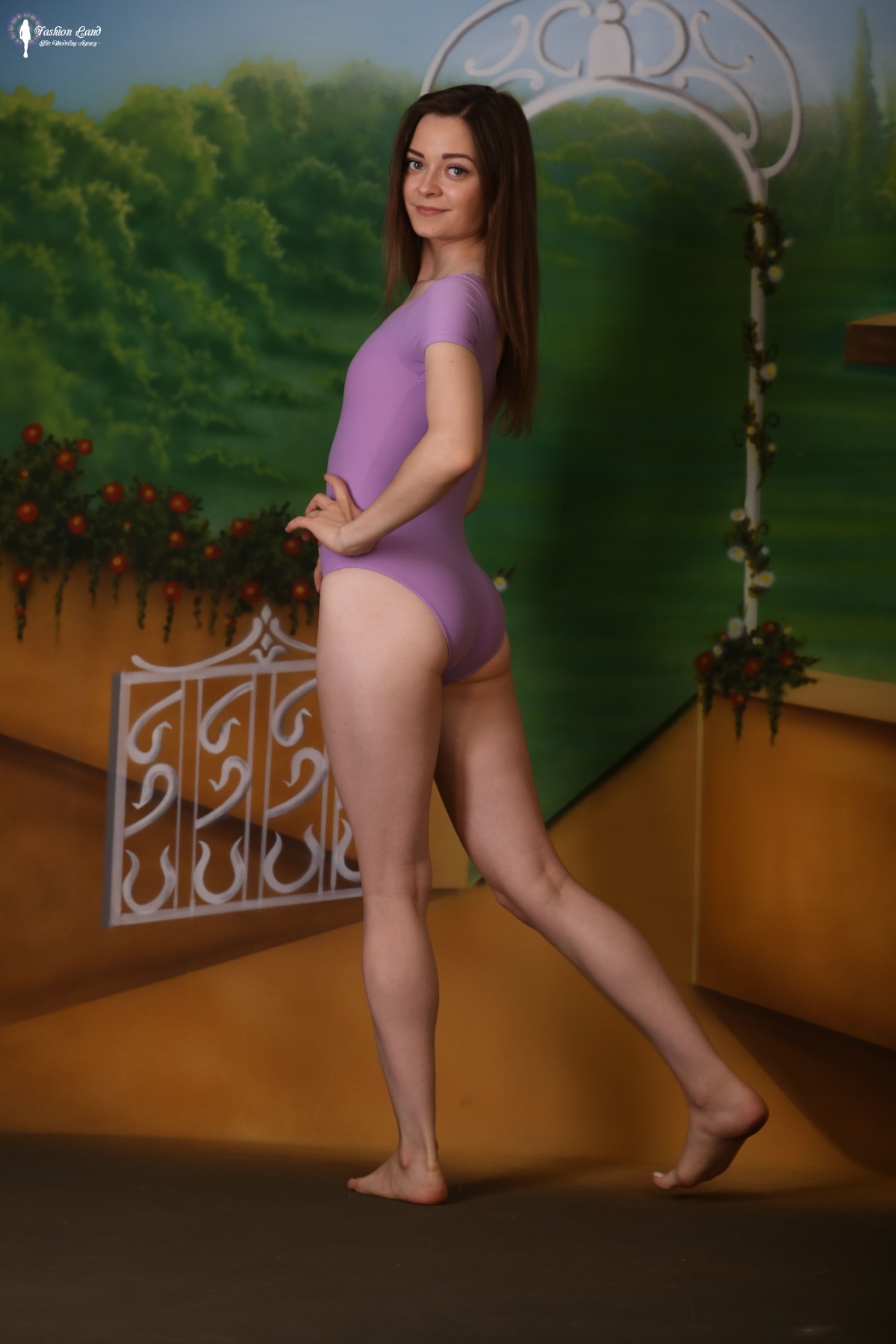 FashionLand Lauren Complete Collection VR 015 A 0027 3513212948.jpg